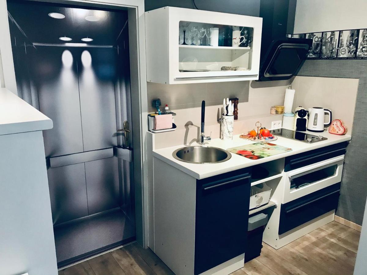 Wohnung Mit Charme, Netflix Rheinstetten Εξωτερικό φωτογραφία