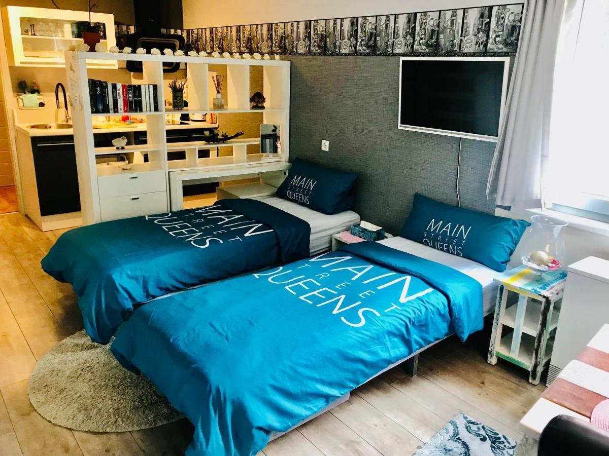 Wohnung Mit Charme, Netflix Rheinstetten Εξωτερικό φωτογραφία